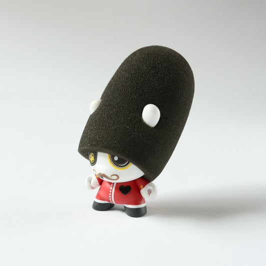"Queen's Guard" (1/50) 3in Dunny by McFaul x Kidrobot