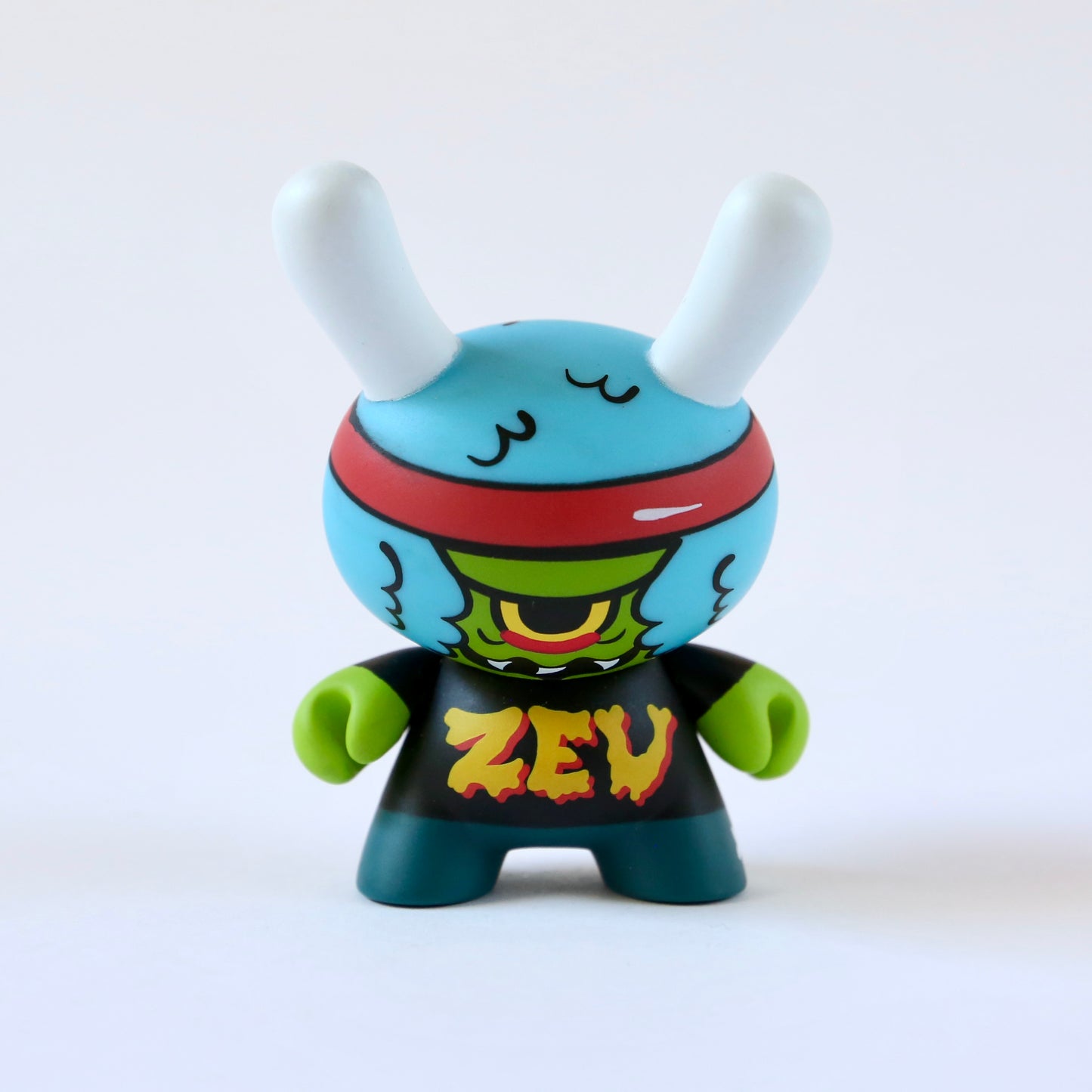 "Zev" (1/20) 3in Dunny by Le Merde x Kidrobot