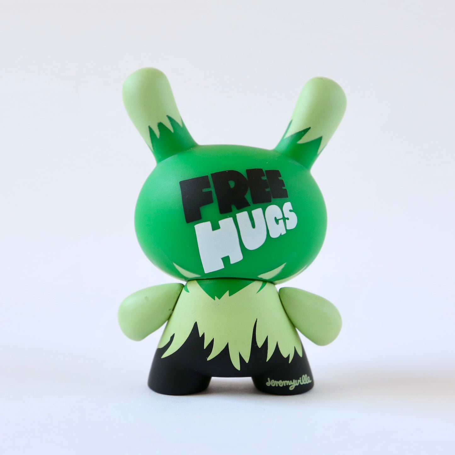 "Free Hugs" (1/25) 3in Dunny by Jeremyville x Kidrobot